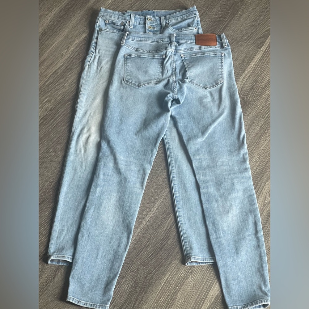 Lucky Brand Light Wash Ava skinnies size 8(29) - Picture 9 of 12
